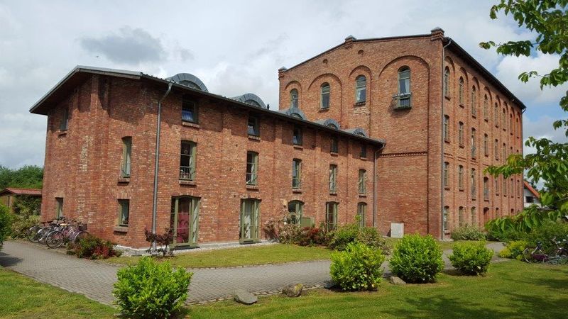 3-RWG im Dachgeschoss (WG-geeignet)